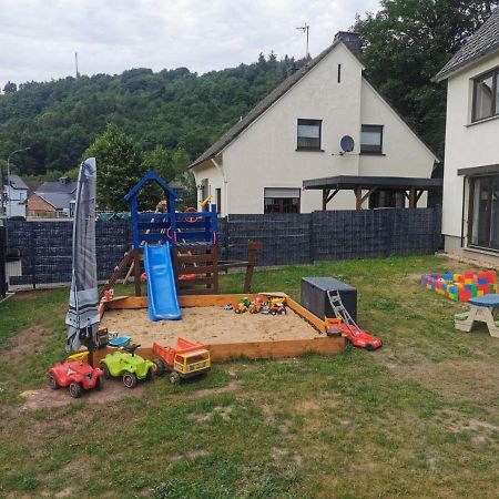 Ferienwohnung Burgblick Reifferscheid Hellenthal Exterior photo